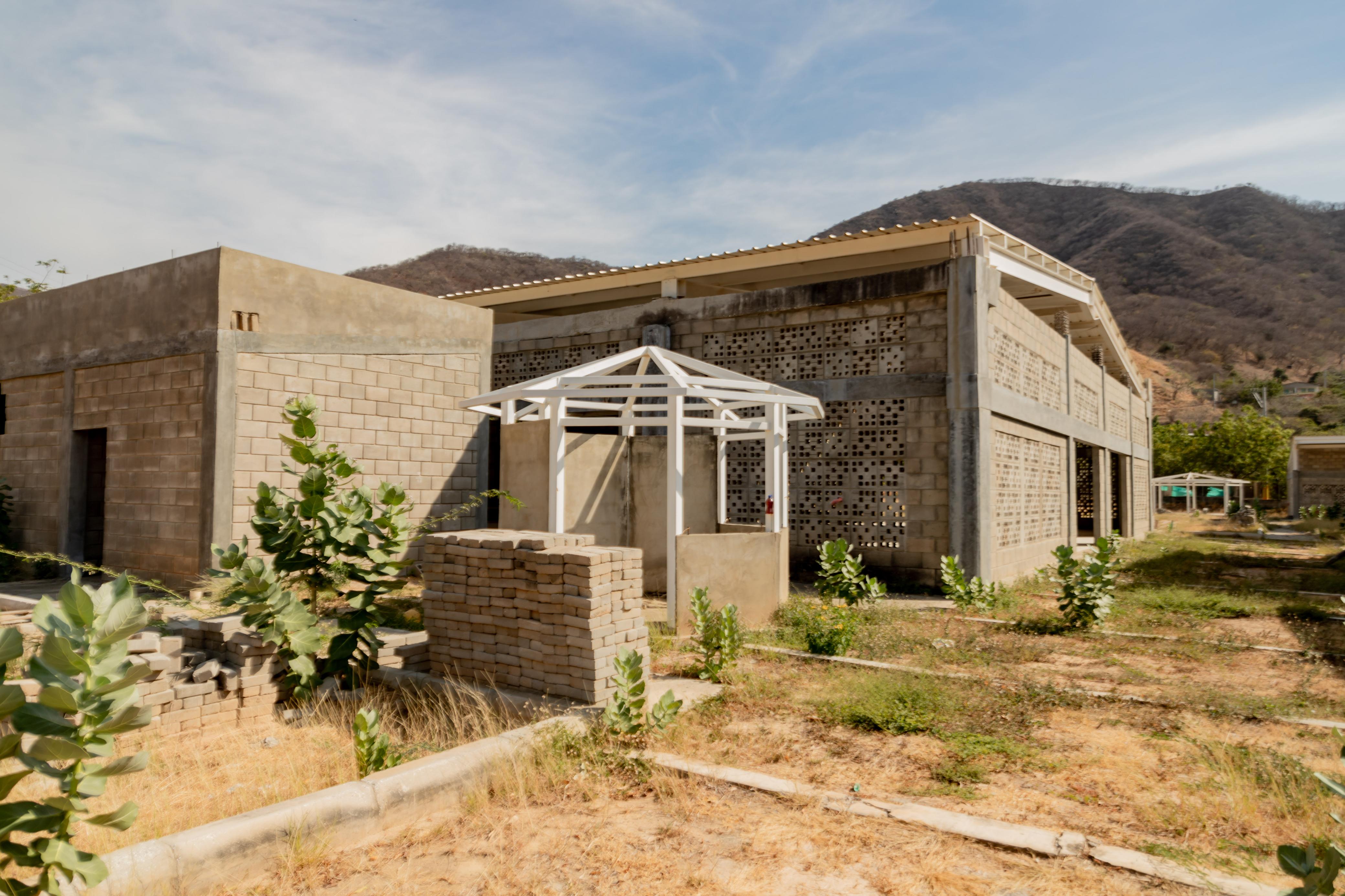 Megacolegio de Taganga/ Alcaldía de Santa Marta