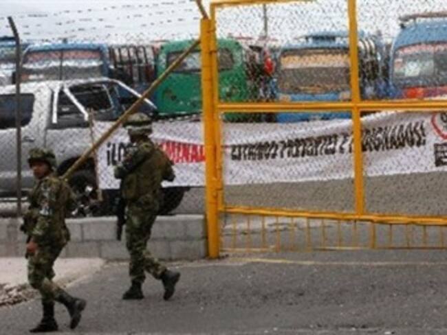 ¿Qué manejo le debe dar el Gobierno al problema de bloqueos en las vías del país?