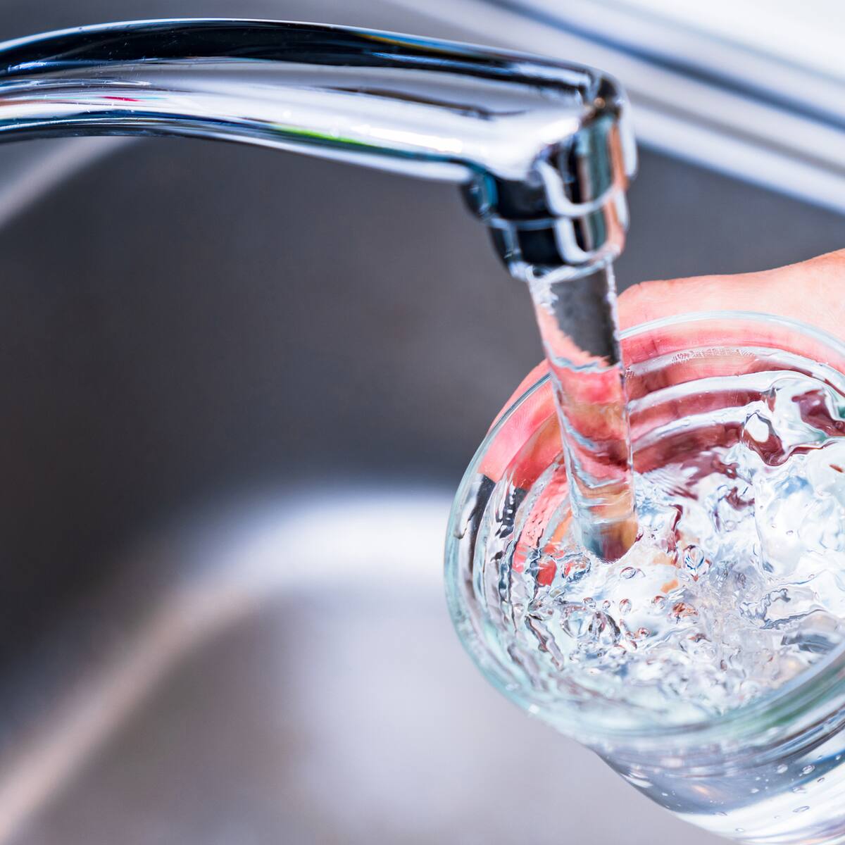 Tarifa de agua bajará en Bogotá, Soacha y Gachancipá, dice la CRA: esta es la razón