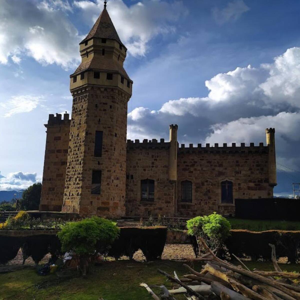Castillo Marroquín ahora será para una sede de la Universidad Pedagógica