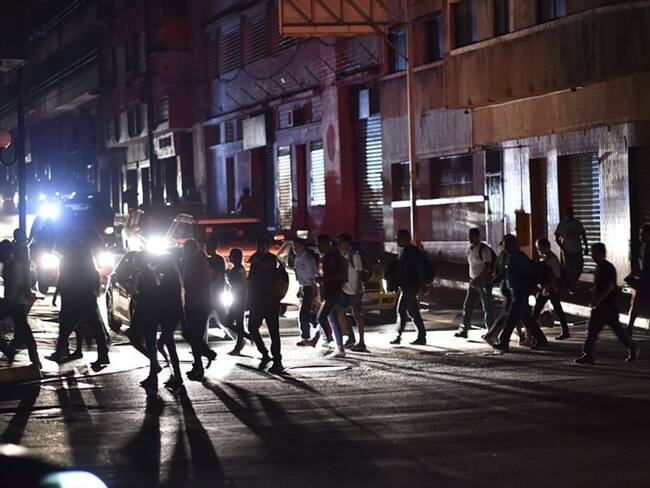 ¿Qué provocó el colapso del sistema eléctrico de Venezuela?