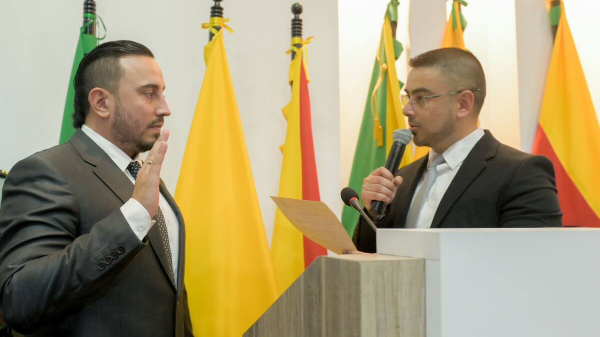 Ante la Asamblea Departamental se posesionó Juan Diego Patiño como gobernador de Risaralda