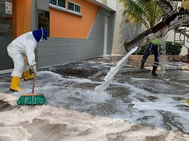 Más de 100 empleados de Aseo Técnico, contratada por la Triple A, fueron despedidos