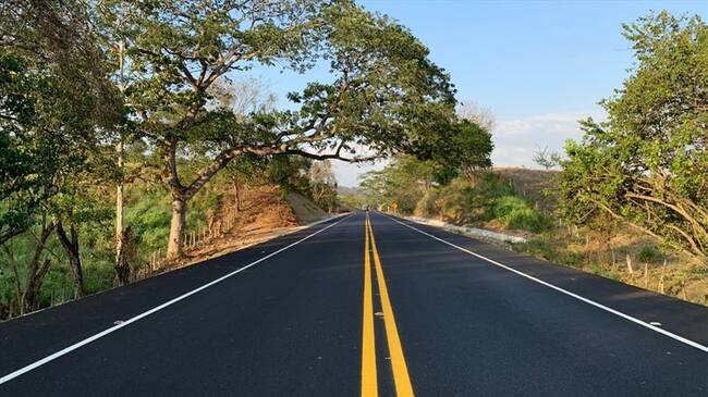 Se pusieron al servicio de la ciudadanía 84 kilómetros de calzada sencilla entre los municipios de Palmar de Varela y Carreto. Foto: Ministerio de Transporte