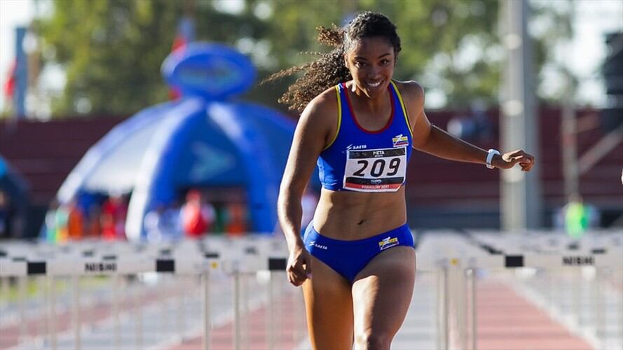 Melissa González clasificó a semifinales en los 400 metros con vallas. Foto: Colprensa
