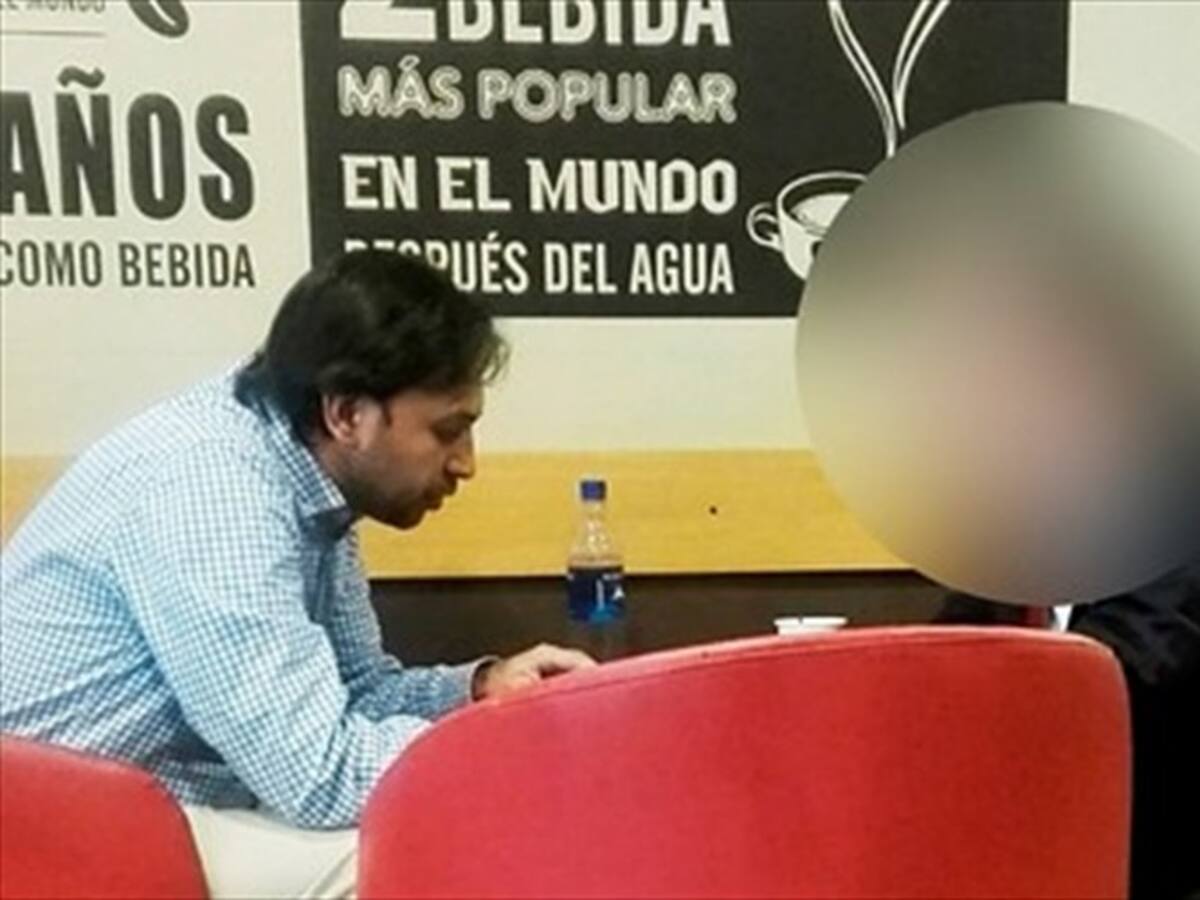 Funcionario capturado de la Corte prometía cosas que no podía: Alejandro Linares