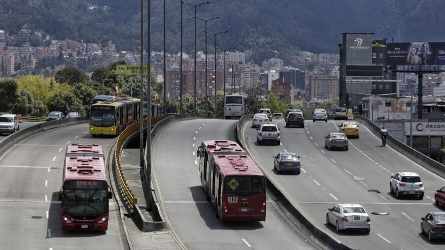 Transporte en Bogotá. Foto: Colprensa - Álvaro Tavera