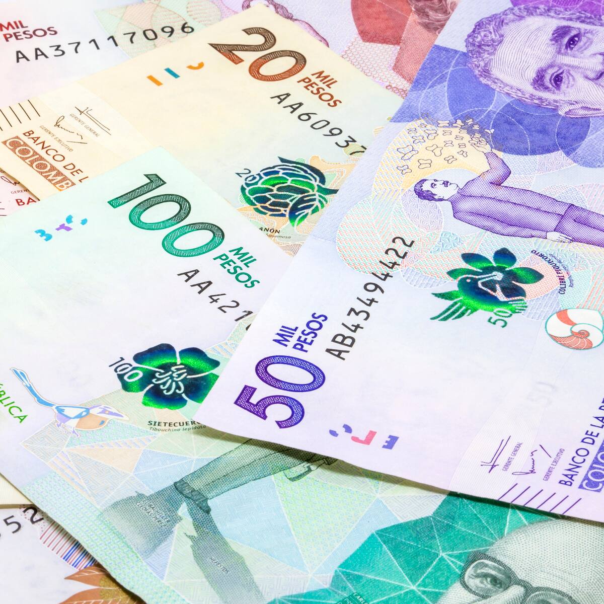 ¿Ampliar plazo para pagar deuda al FMI? Congresistas reaccionan tras petición de Petro