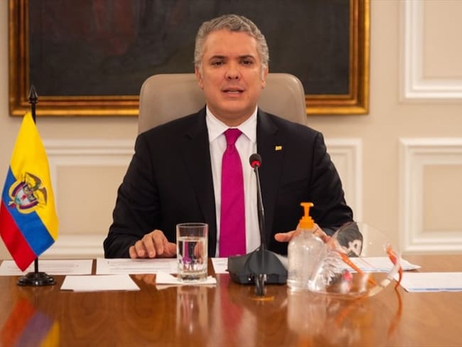 Empresas que incumplan protocolo de bioseguridad desde el 27 de abril dejarán de funcionar. Foto: presidencia