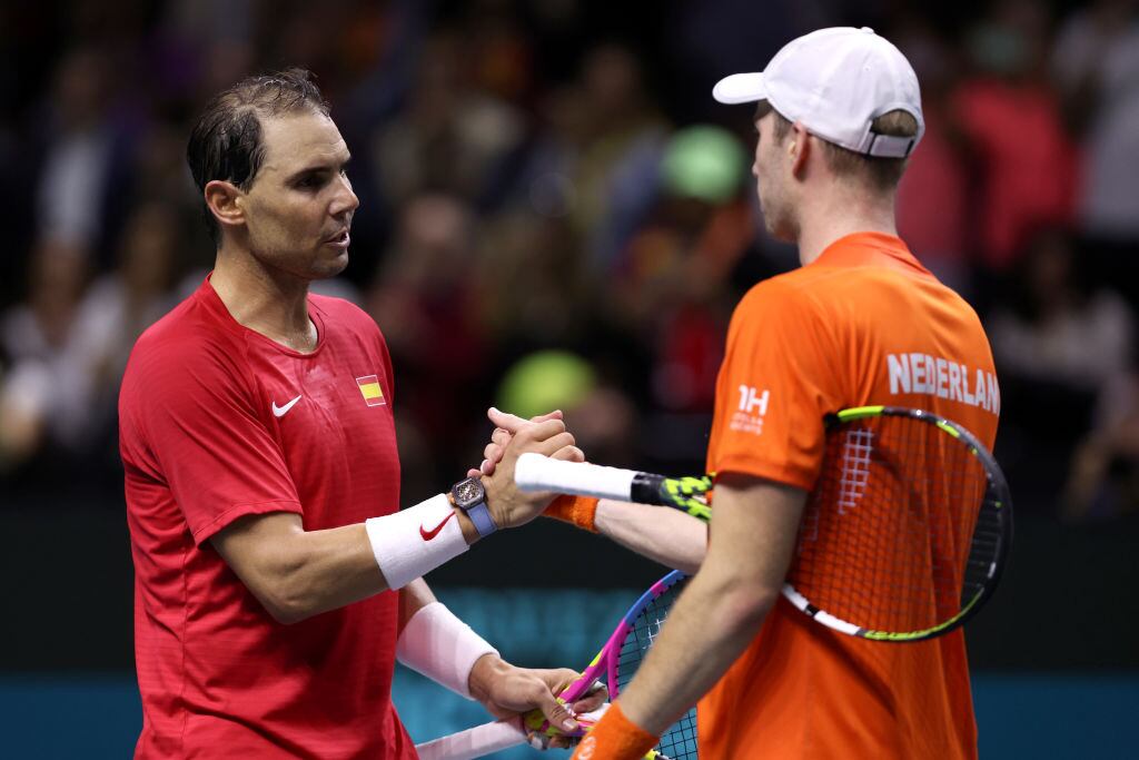 Rafael Nadal y Botic van de Zandschulp. I Foto: Clive Brunskill/Getty Images for ITF.
