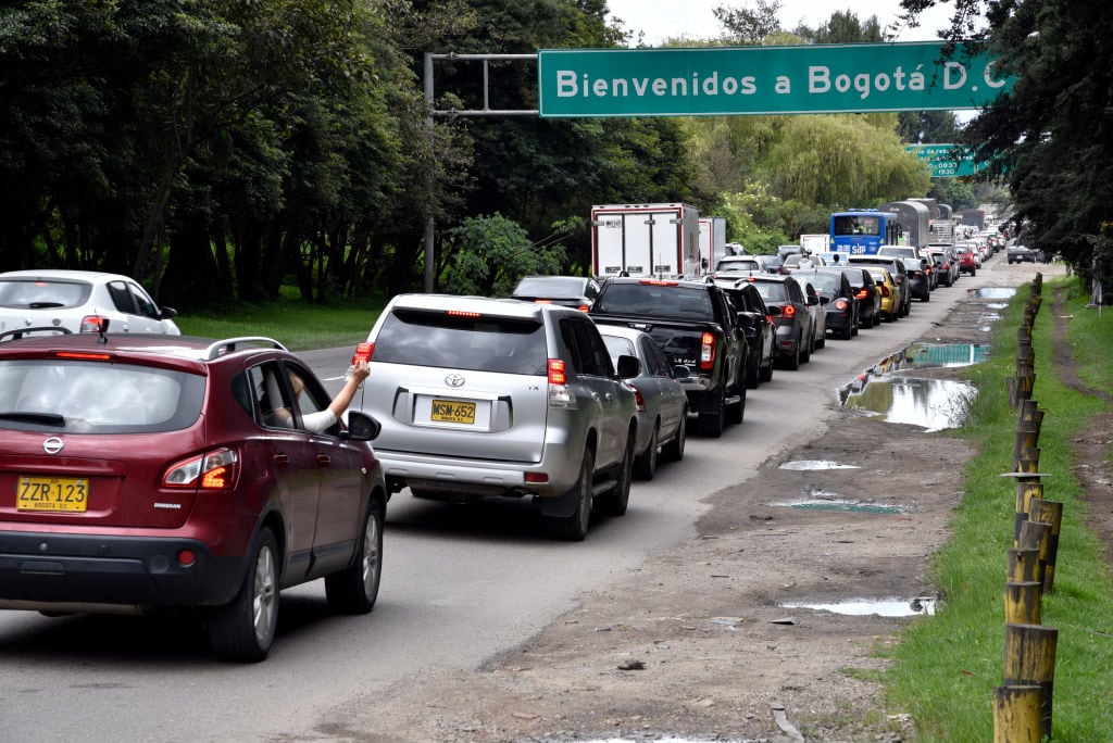 Tráfico en Bogotá. (Photo by Guillermo Legaria/Getty Images)