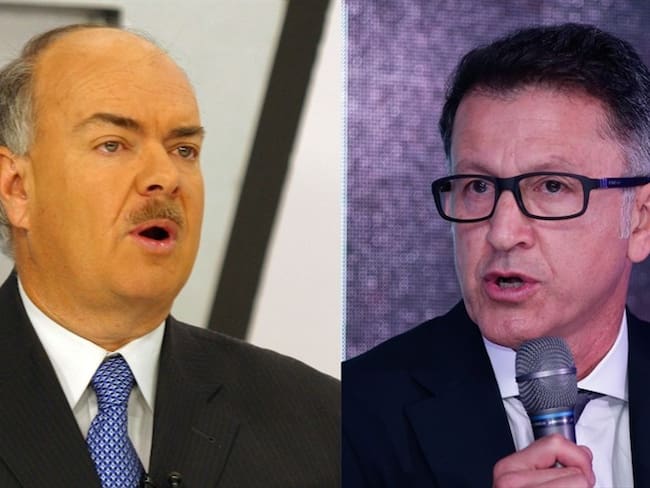 Periodista deportivo Iván Mejía y entrenador Juan Carlos Osorio. Foto: Colprensa / Colprensa - Luisa González