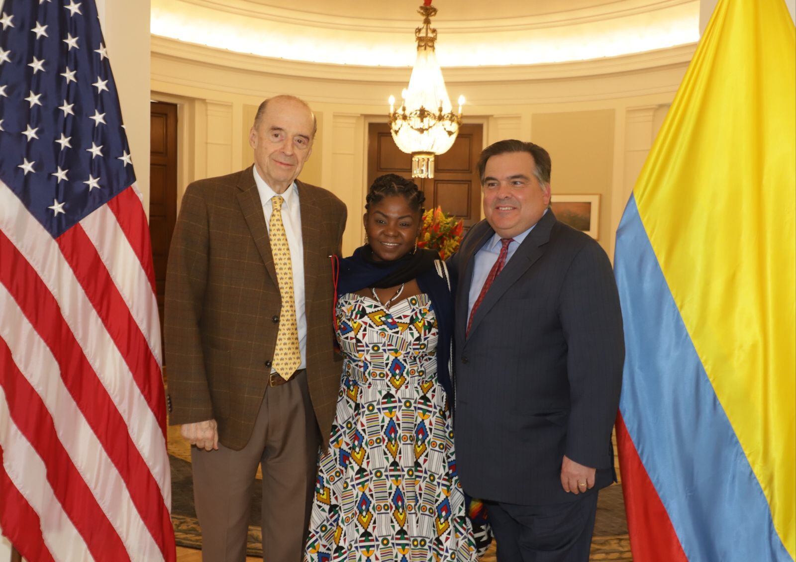 Álvaro Leyva, Francia Márquez y Francisco L. Palmieri.