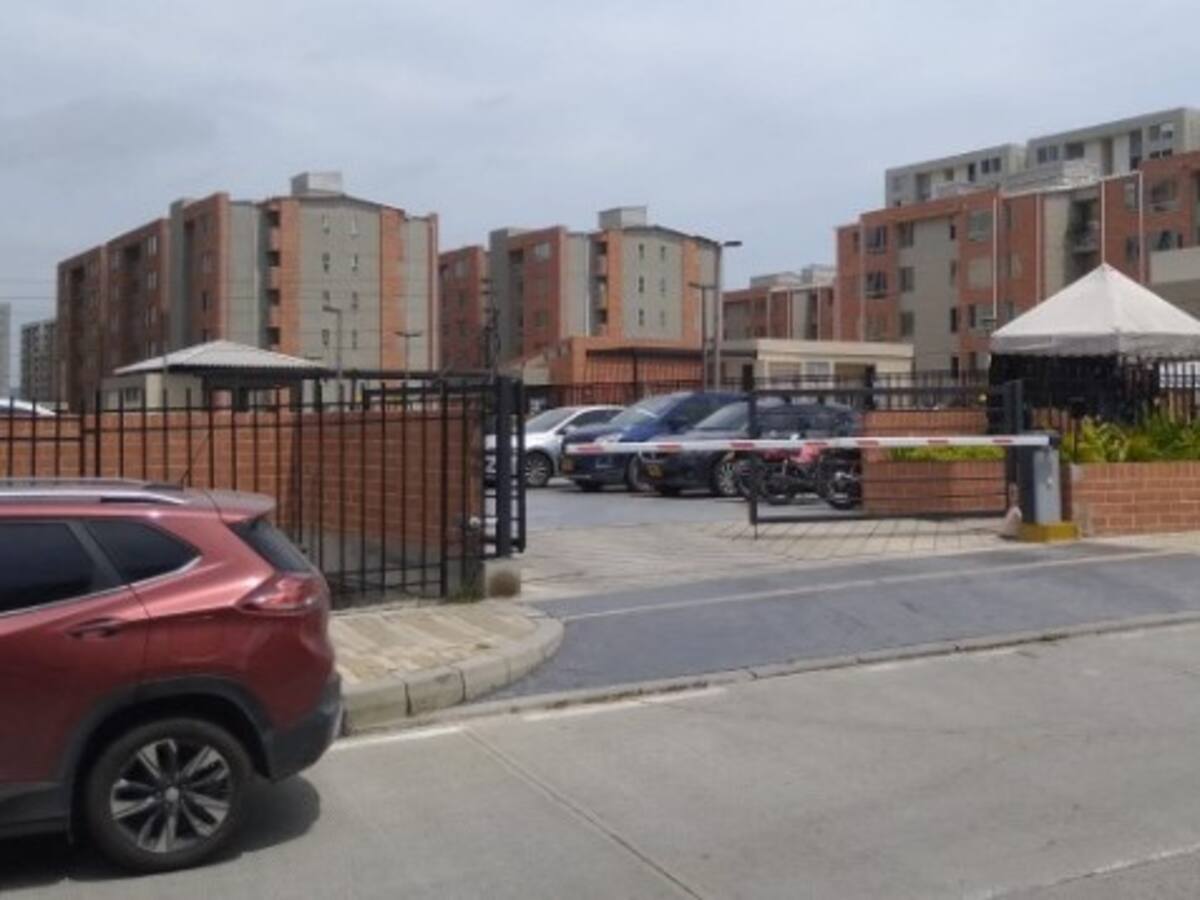 En el norte de Barranquilla, sorprendieron a 15 familias robando energía