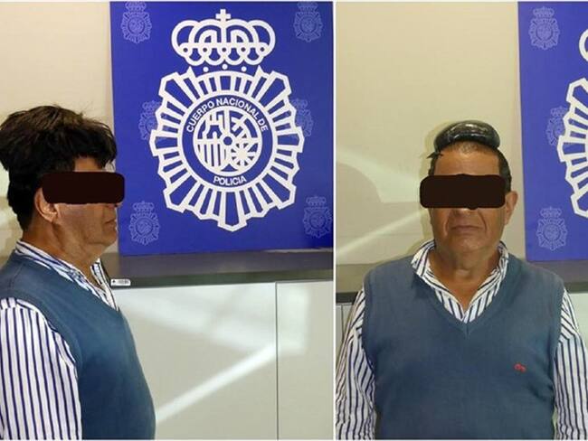 Colombiano capturado en aeropuerto de Barcelona con medio kilo de cocaína bajo su peluquín. Foto: Policía Nacional de Barcelona
