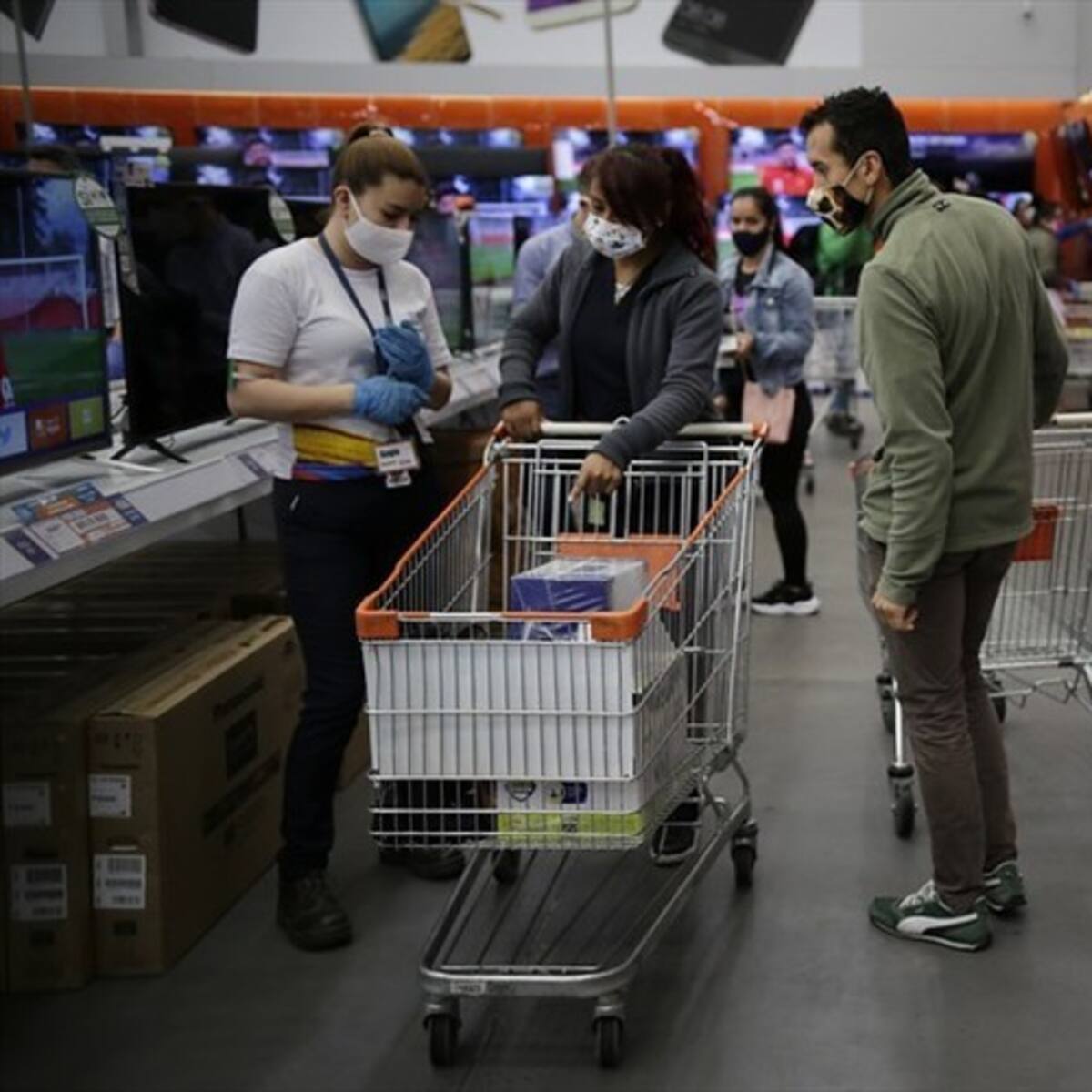 Día sin IVA: ¿qué pasa si compra algo este viernes y quiere devolverlo?