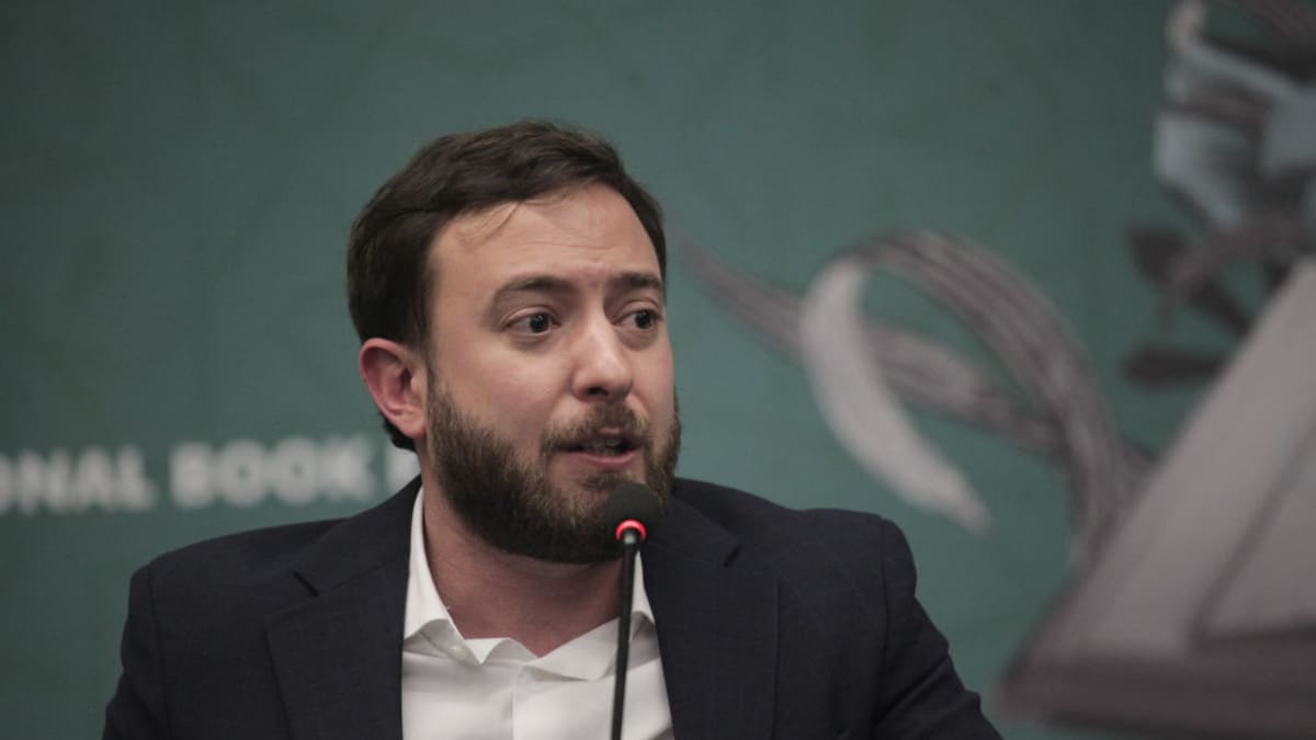 En Colombia hay procedimientos que destrozan a niños: Agustín Laje sobre tratamientos de transición
