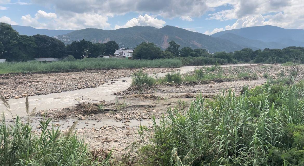 Río Táchira entre Colombia y Venezuela