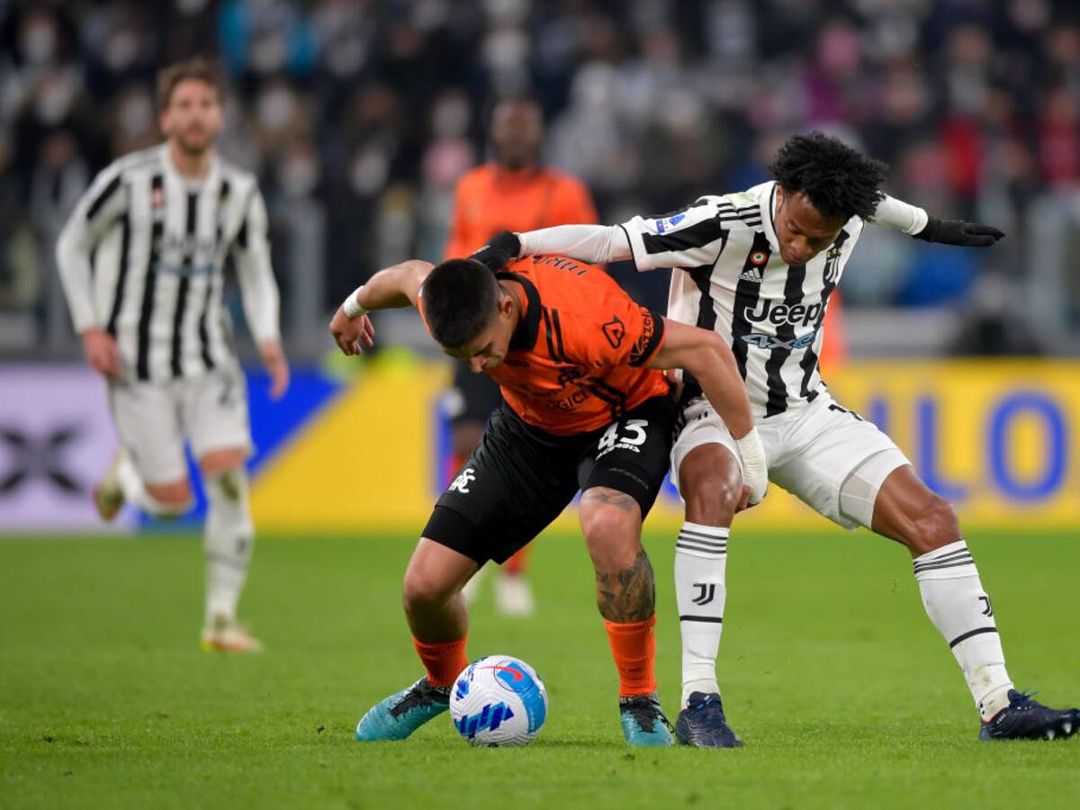 Juan Guillermo Cuadrado fue clave en la defensa de la Juventus que ganó con gol de Álvaro Morata