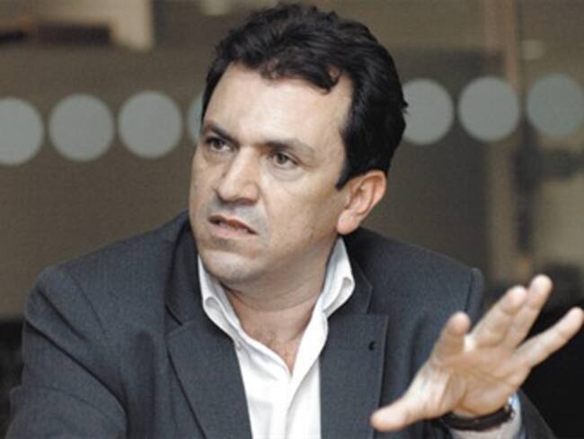 Investigan al alcalde de Medellín por participación en política