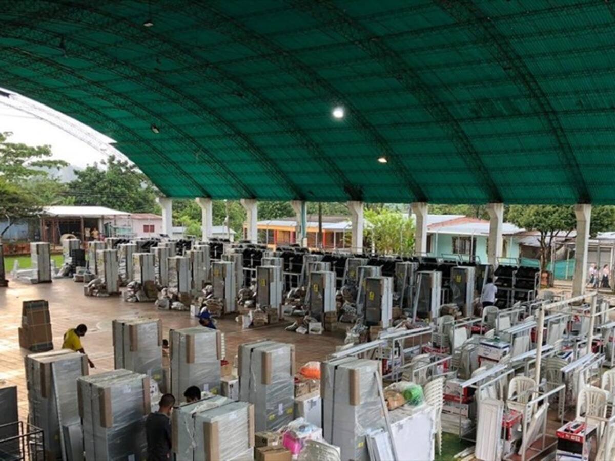 Con unidades de negocio apoyan a 81 familias desplazadas en El Tarra, Norte de Santander