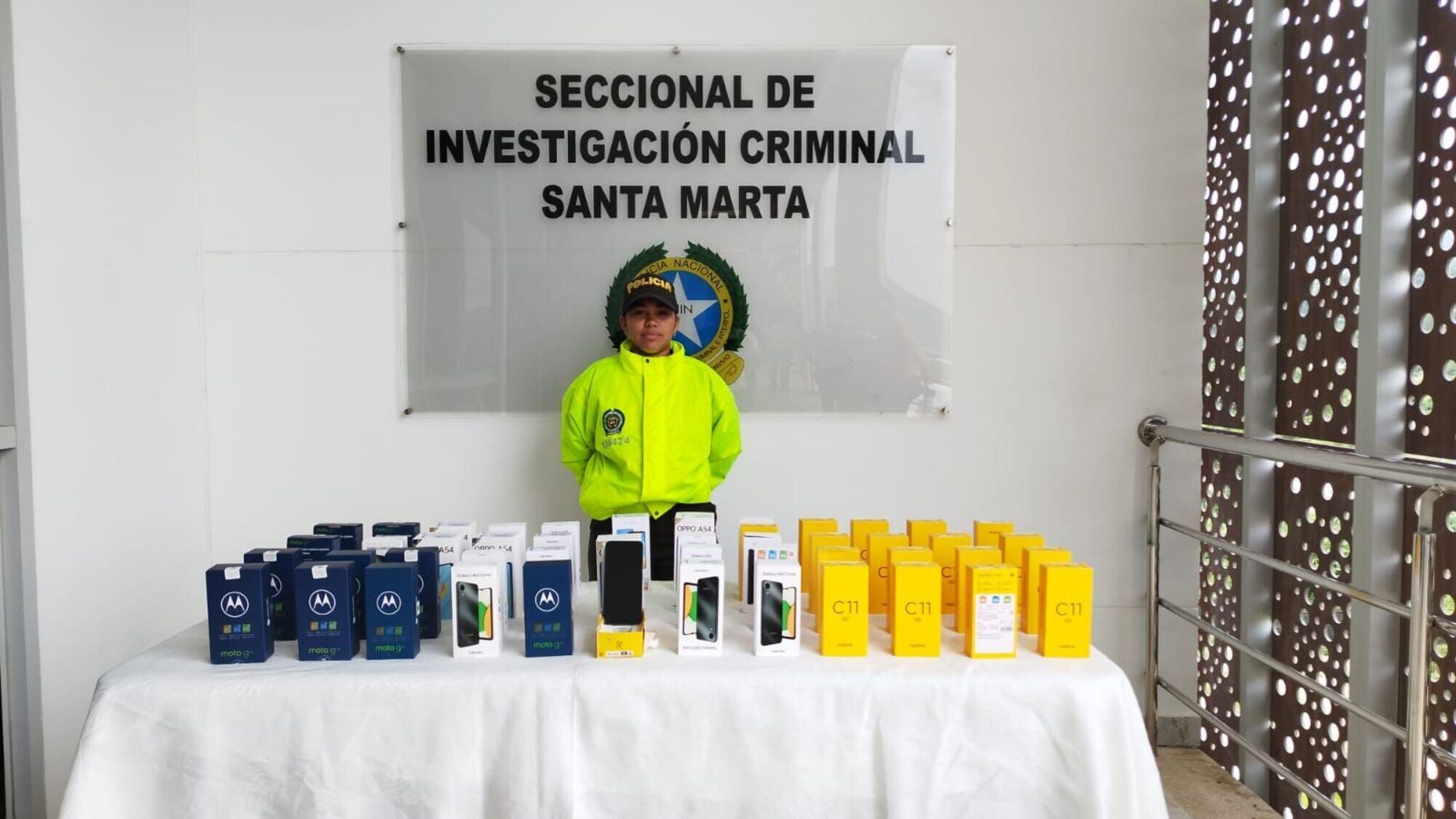 Celulares recuperados/ Policía Metropolitana de Santa Marta