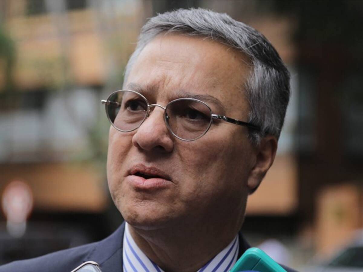 Fiscal ad hoc negó cualquier tipo de vínculo con Néstor Humberto Martínez