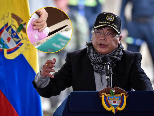 Presidente de la República, Gustavo Petro, e imagen de consulta popular. Foto: Colprensa - Cristian Bayona / Archivo