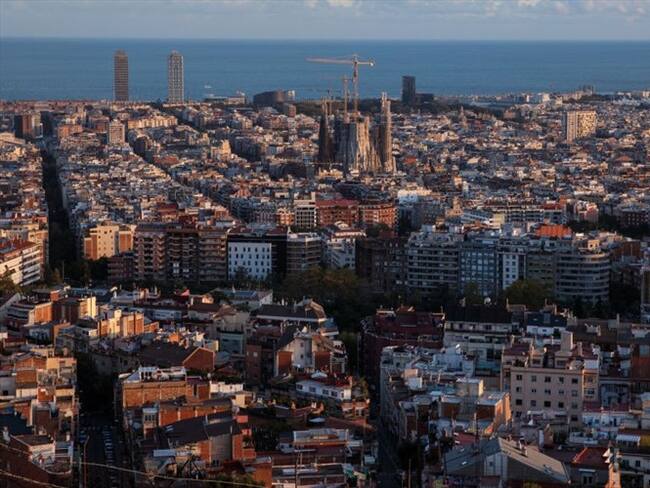 Colombiana explica cómo movimiento ciudadano ataca la criminalidad y hurto en Barcelona