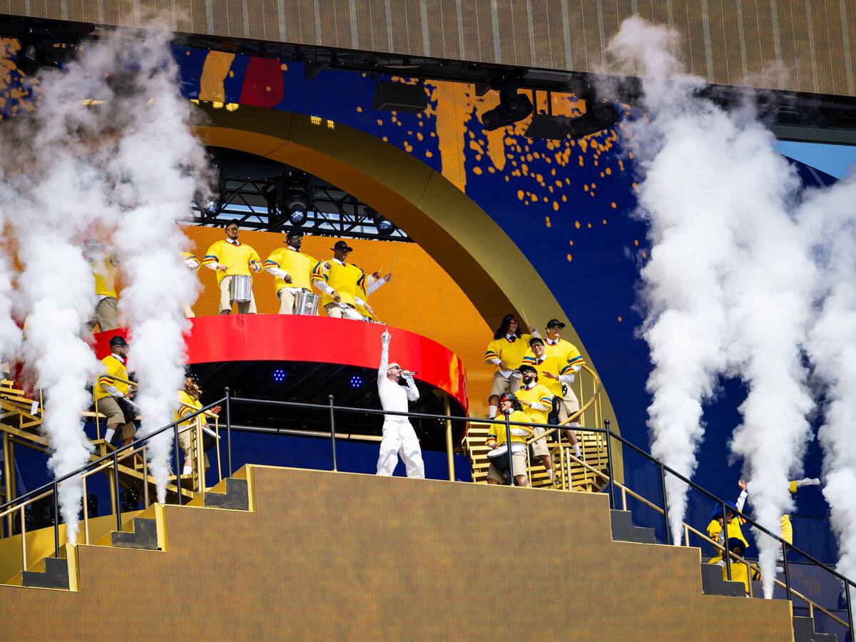 VIDEO | Así fue el show de medio tiempo de J Balvin, Coldplay y Doja Cat en el Mundial de Clubes