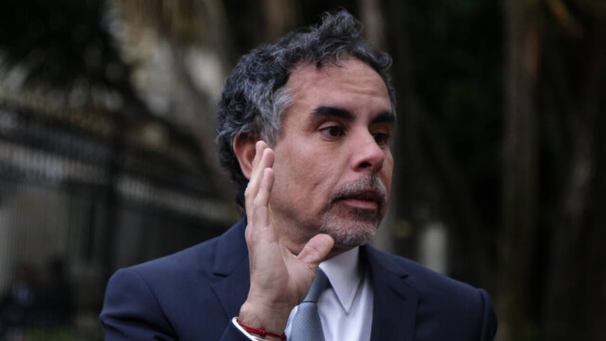 Armando Benedetti arremete contra partidos que apoyarán a María Fernanda Rangel