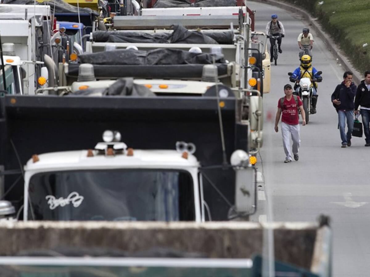 El Gobierno anunció beneficio tributario para propietarios de volquetas en el país