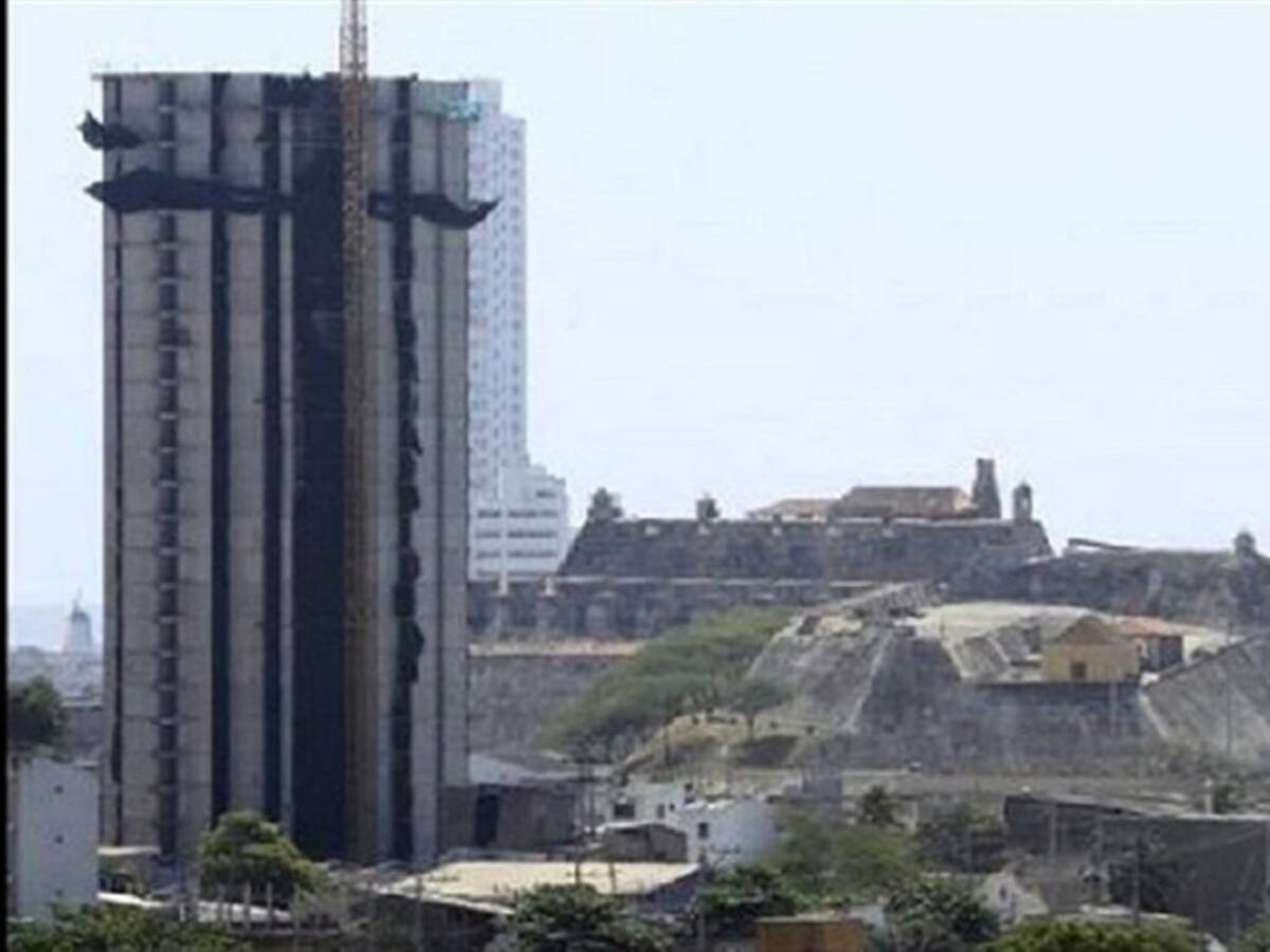 Alcalde Cartagena pide hoja de ruta para demoler el edificio Aquarela