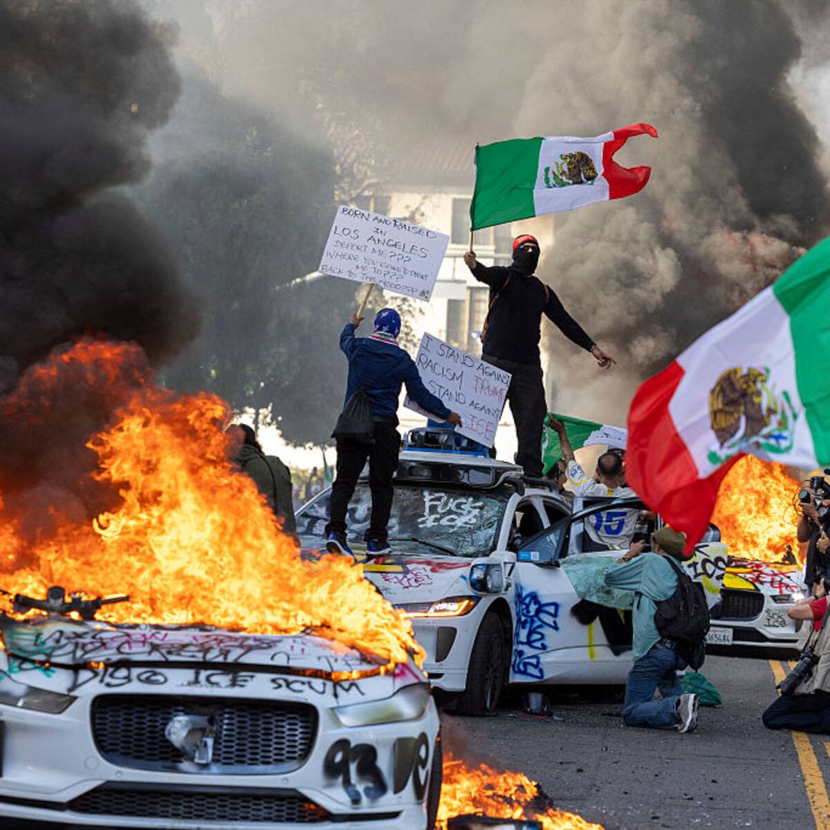 El pueblo tiene todo el derecho a defenderse: profesor sobre protestas contra redadas del ICE en L.A.