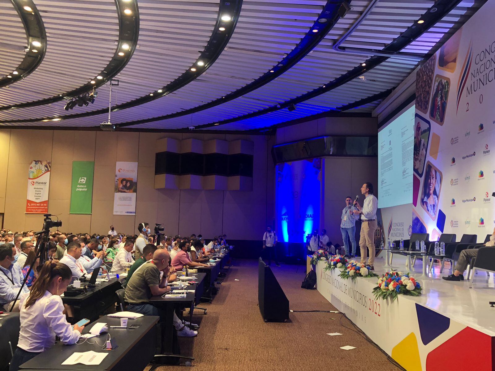 ¿Alcaldes participando en política en el Congreso Nacional de Municipios? Foto: cortesía