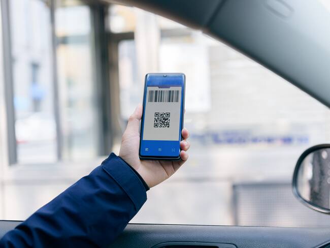 Alerta en conductores de Bogotá: con código QR están estafando a las personas