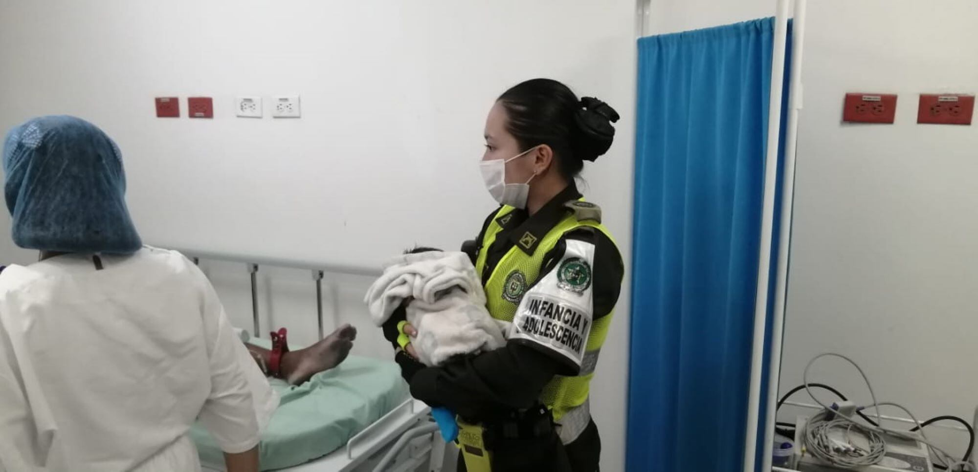 Bebé rescatado/ Policía de Santa Marta