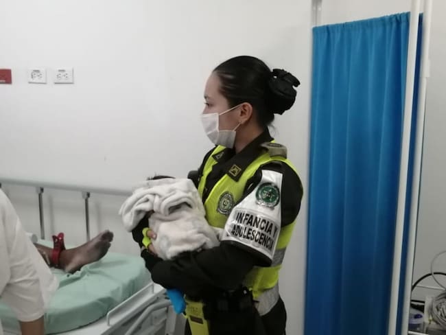 Bebé rescatado/ Policía de Santa Marta