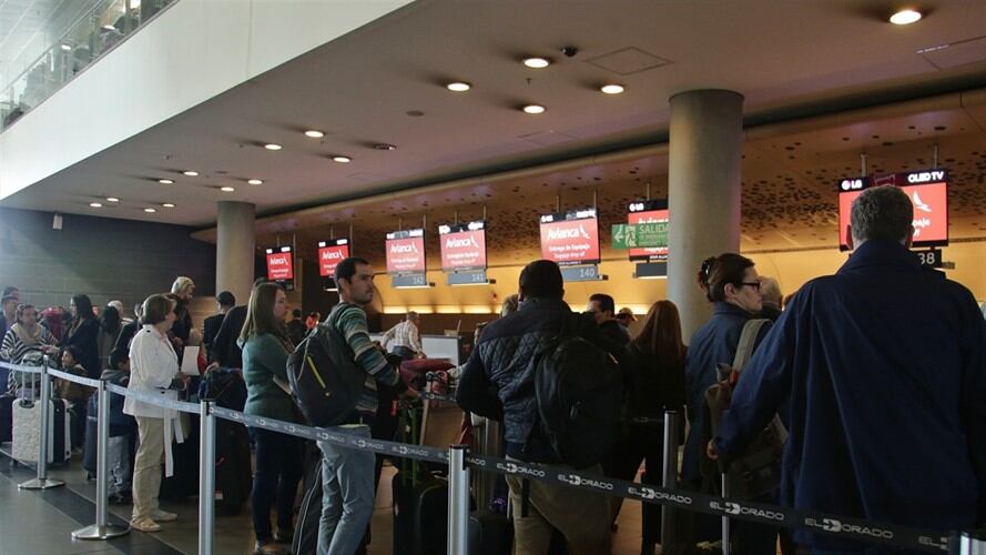 Denuncian negligencia en muerte de extranjero en aeropuerto de Bogotá. Foto: Colprensa