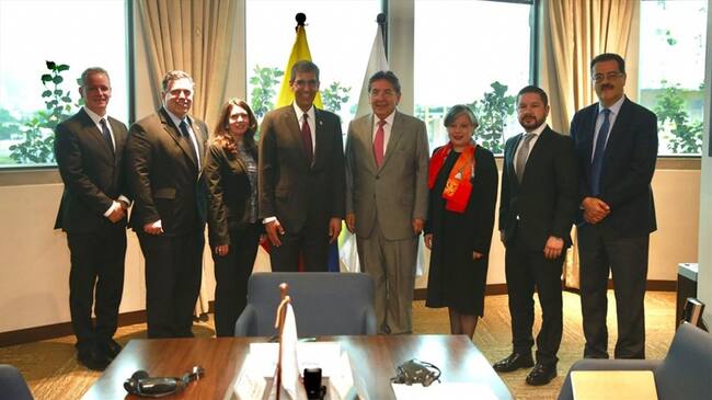 El encuentro se cumplió en Bogotá y sirvió para fortalecer los mecanismos de cooperación bilateral y perfeccionar las estrategias investigativas y de intercambio de información. Foto: Redacción W Radio