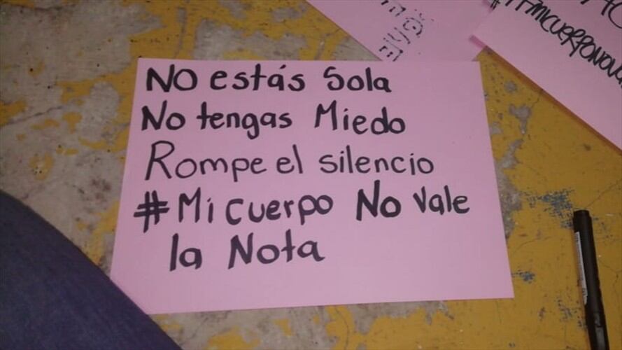 Los estudiantes realizaron manifestaciones de rechazo en el transcurso del día.. Foto: La W