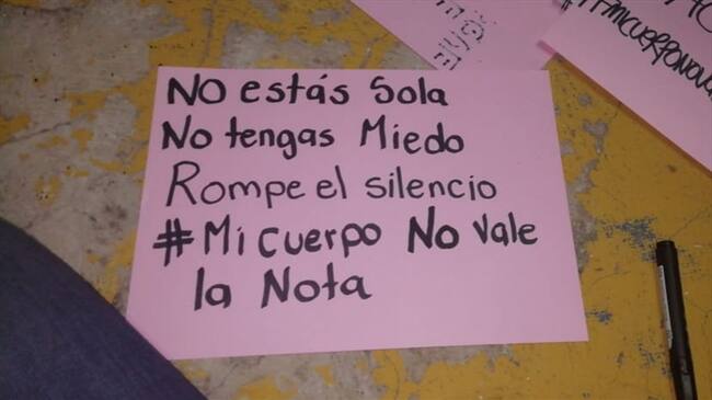 Los estudiantes realizaron manifestaciones de rechazo en el transcurso del día.. Foto: La W