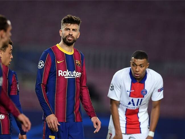 La pelea a gritos e insultos entre Piqué y Griezmann en la goleada del PSG. Foto: Alex Caparros - UEFA/UEFA via Getty Images