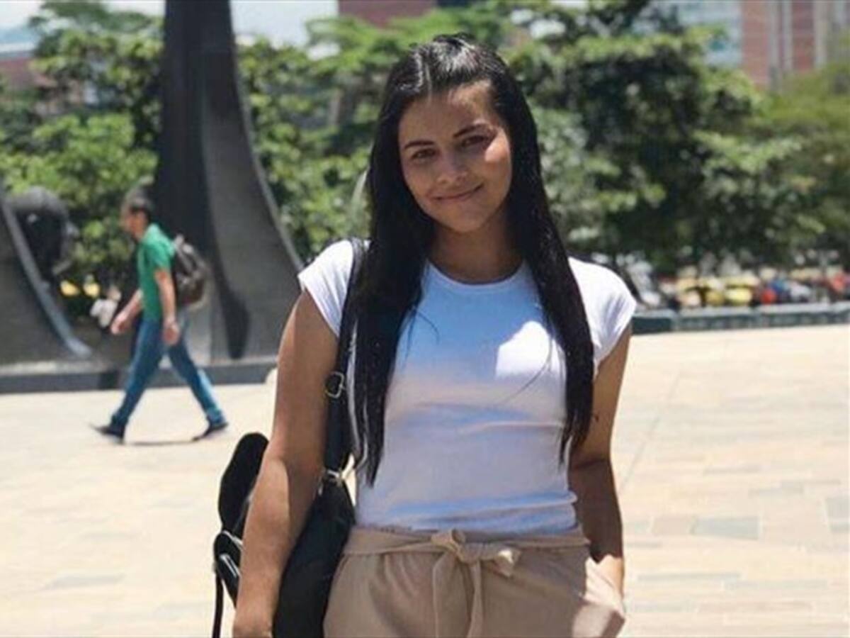 Ana María Iregui, 21 años, estudiante de radiología e imágenes diagnósticas, es #UnaMujerW