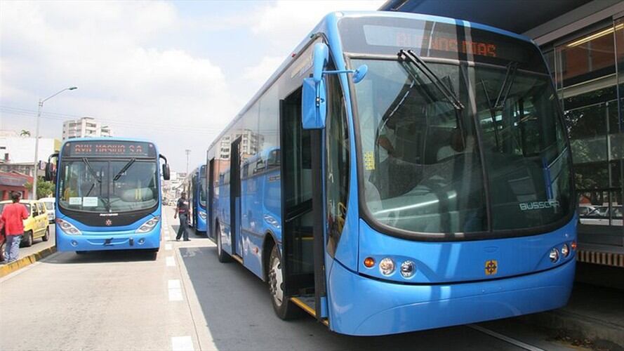 Hay mucha inseguridad, casi nunca hay vigilancia: usuaria del MIO. Foto: Colprensa