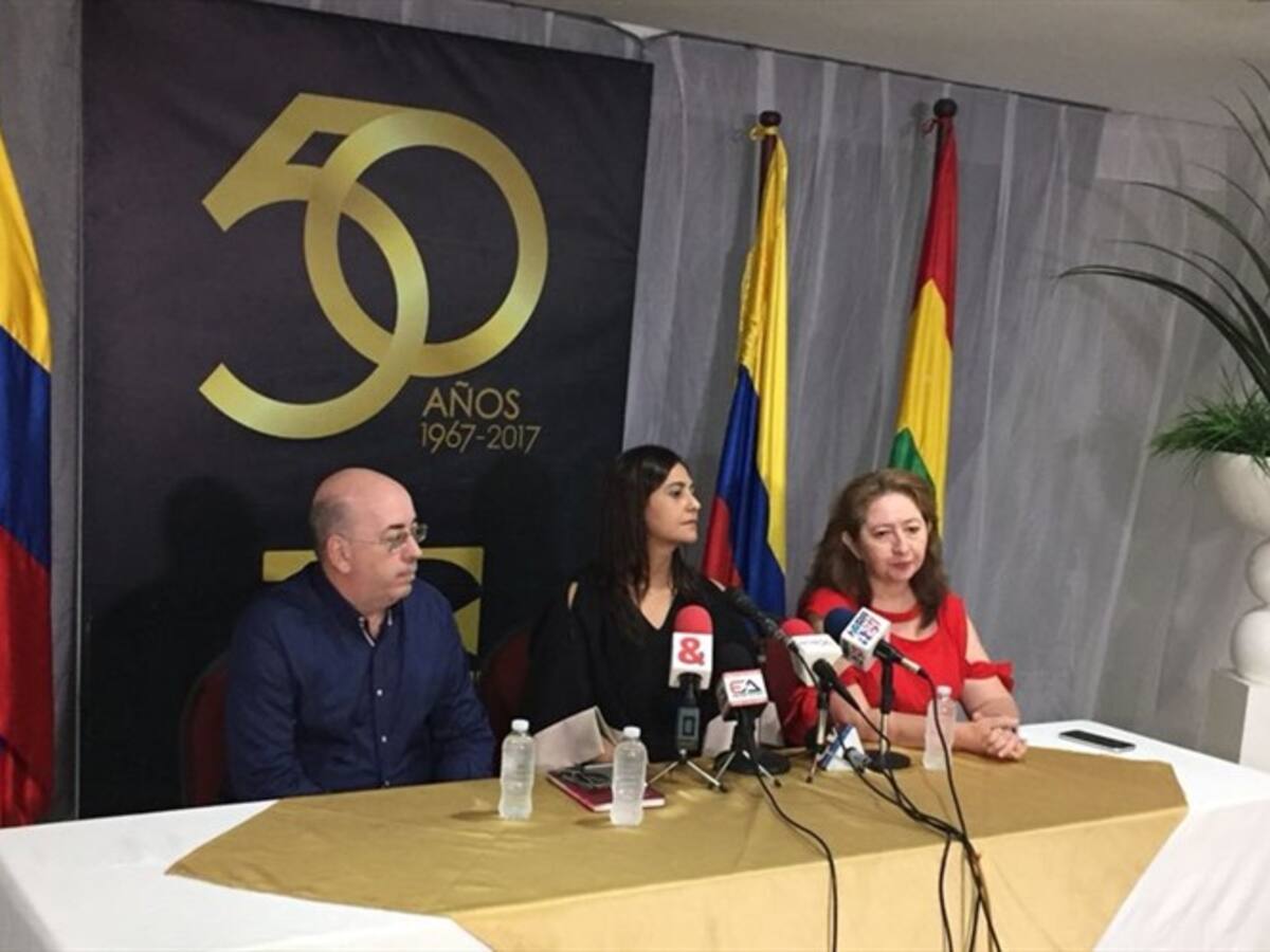 “No formo parte de ningún partido político ni ejerzo la política”: Rectora de Uniautónoma