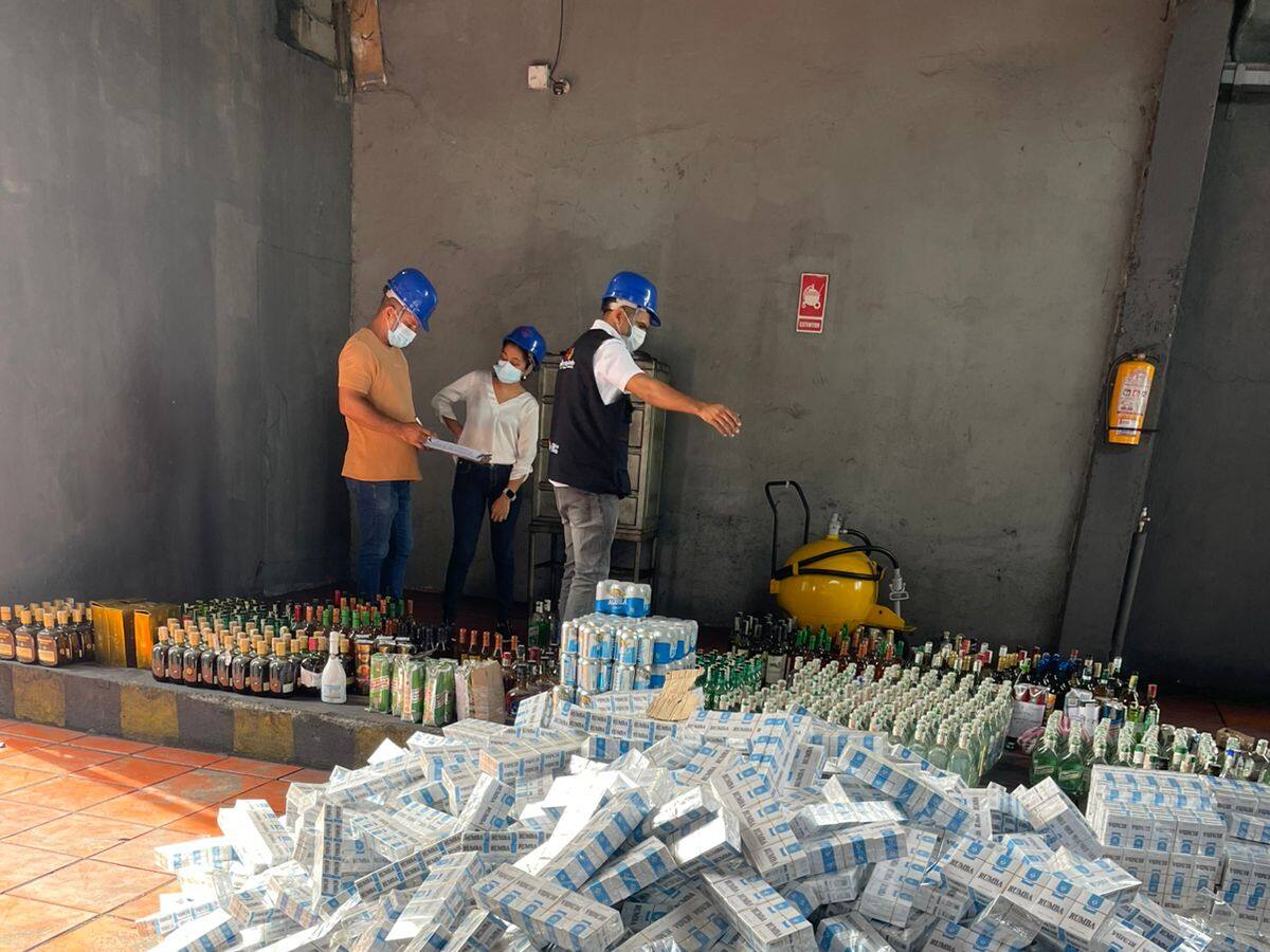Destruyen más de 6 toneladas de productos de contrabando en Córdoba