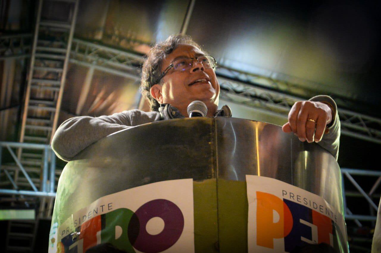Gustavo Petro y Francia Márquez hicieron su cierre de campaña en la Plaza de Bolívar de Bogotá. Foto: Cortesía Pacto Histórico.
