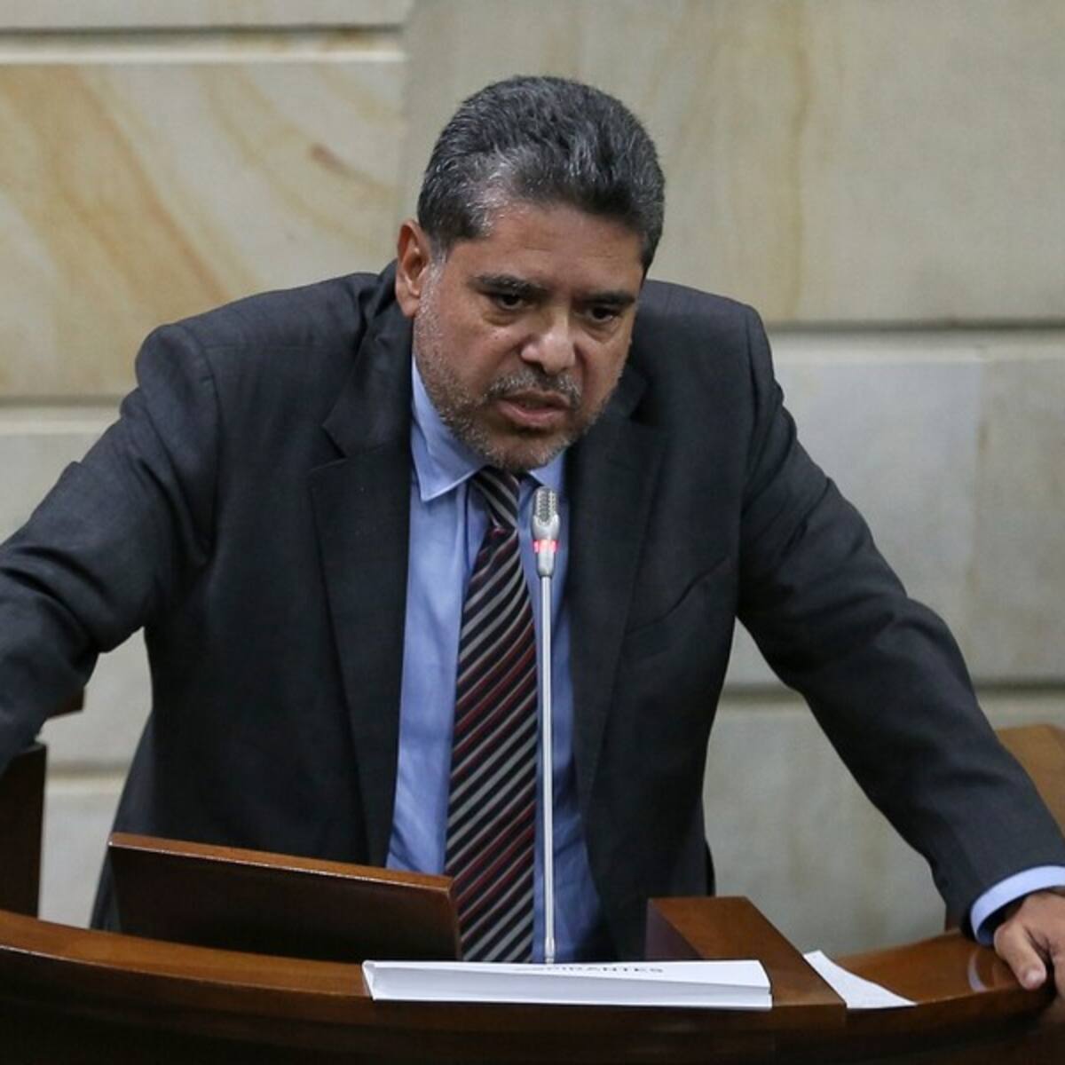 Carlos Hernán Rodríguez, contralor general, hospitalizado hasta marzo por “cuadro gripal severo”