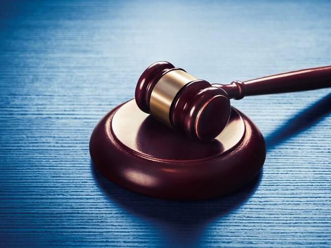 Se trata de los notarios Efraín Fandiño Marín, Luis Argemiro Velasco Ariza, William Martínez Downs y Jairo Antonio Montero Fernández. Foto: Getty Images / FERGREGORY